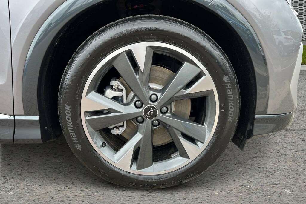 Audi Q4 E Tron 150Kw 40 63Kwh S Line Leather 2026 DE26UOM Grey #5