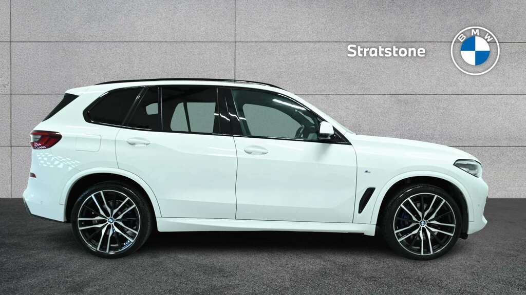 BMW X5 Xdrive30d Mht M Sport 2022 YJ22RXT White #3