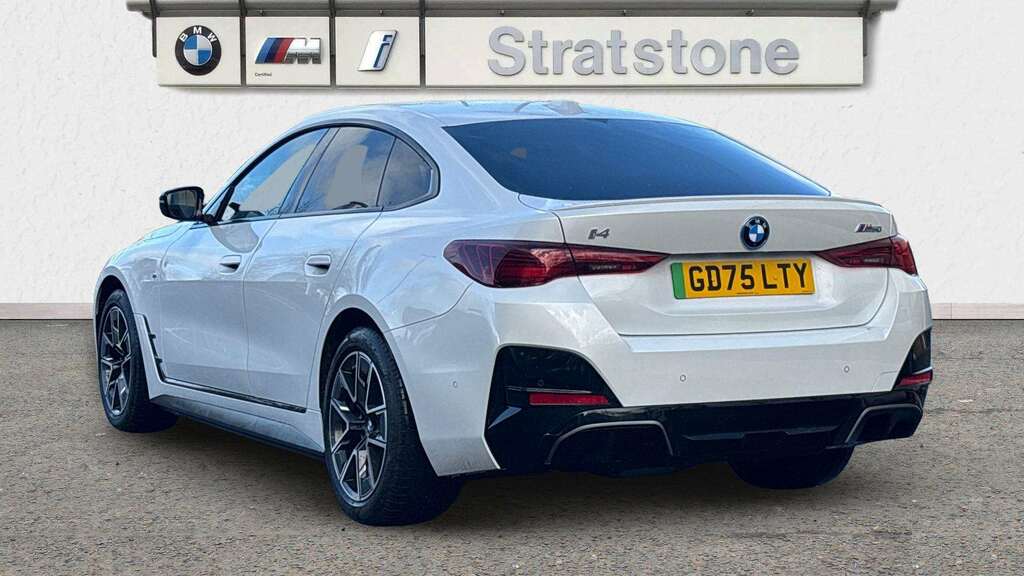 BMW i4 400Kw M50 83.9Kwh 18 Alloy 2025 GD75LTY White #2