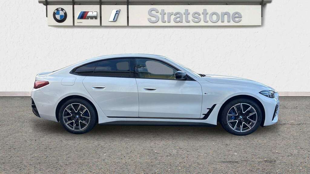 BMW i4 400Kw M50 83.9Kwh 18 Alloy 2025 GD75LTY White #3
