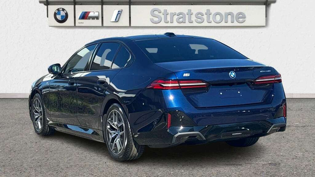 BMW i5 250Kw Edrive40 M Sport 84Kwh 2025 GD75NGG Blue #2