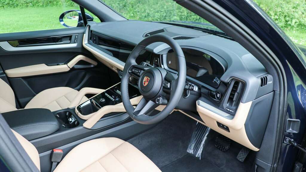 Porsche Cayenne V6 2026 MH75HRU Blue #5