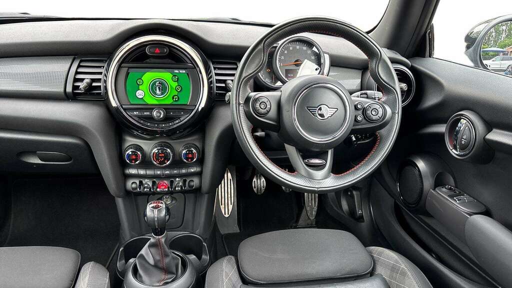 Mini Hatch 1.5 Cooper Sport II 2019 AW19AXZ Black #5