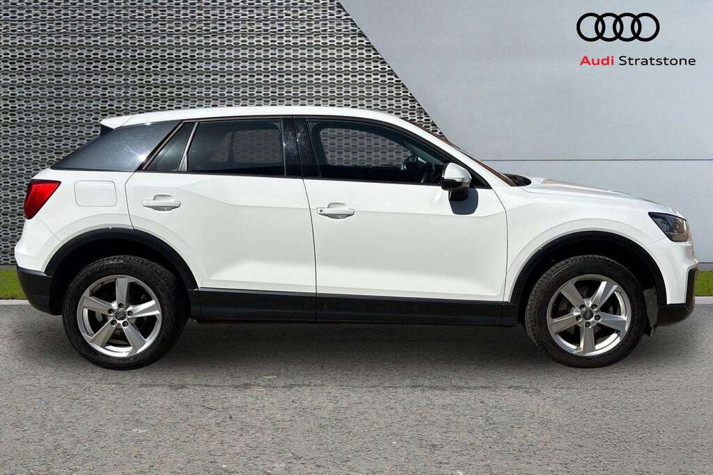 Audi Q2 35 Tfsi Sport 2020 LR70VCV White #4