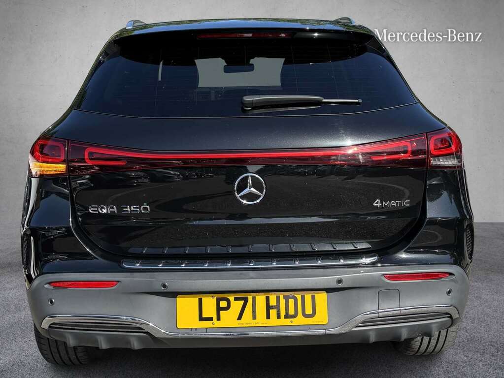Mercedes-Benz EQA 350 4Matic 215Kw Amg Line 66.5Kwh 2022 Black #5