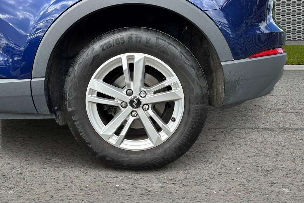 Audi Q3 35 Tfsi Technik S Tronic 2023 MV23ZVN Blue #6