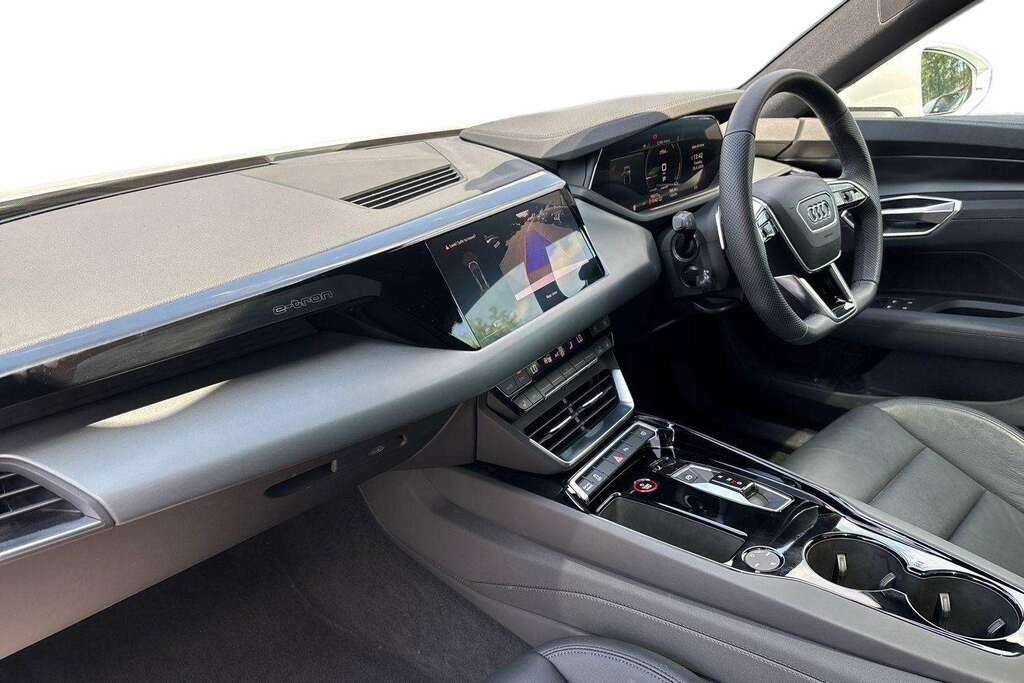 Audi E Tron GT 390Kw Quattro 93Kwh 2023 White