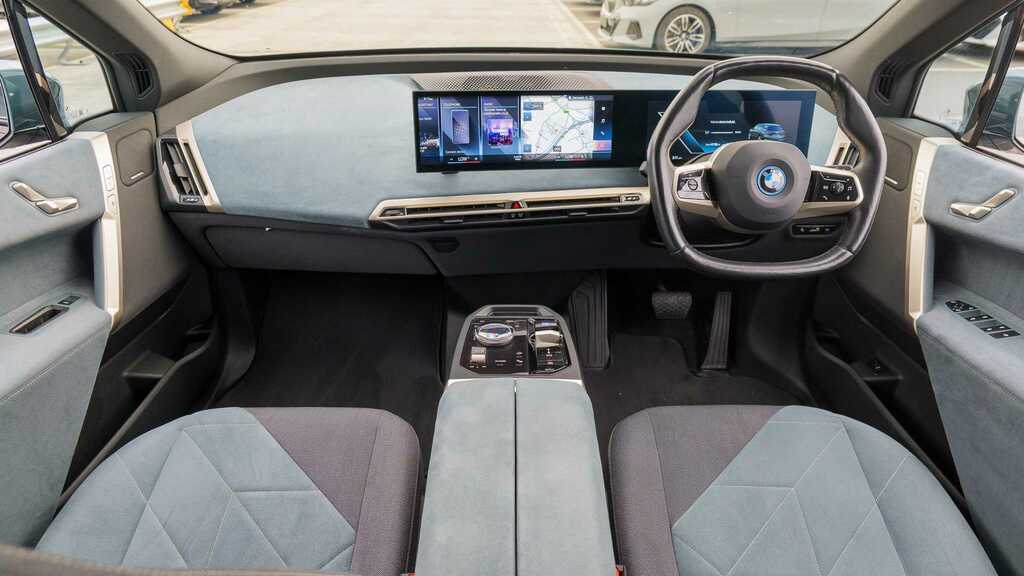 BMW iX 385Kw Xdrive50 M Sport Edition 111.5Kwh 2 SM72EYT Blue #4