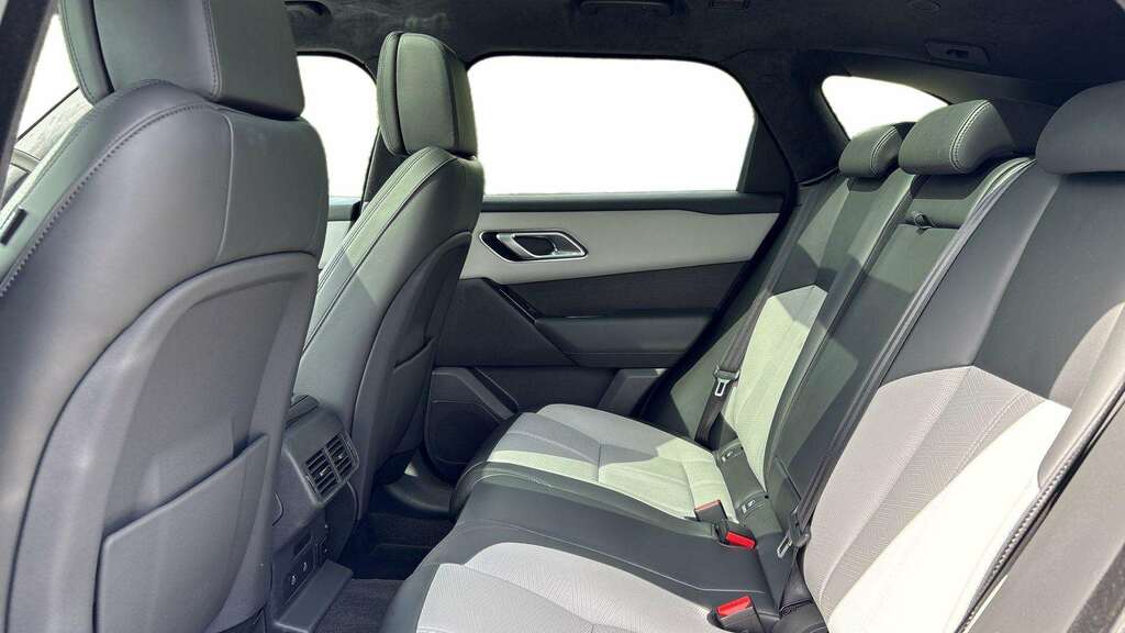 Land Rover Range Rover Velar 2.0 D200 Mhev Revised 202 KR25JYT Black #4