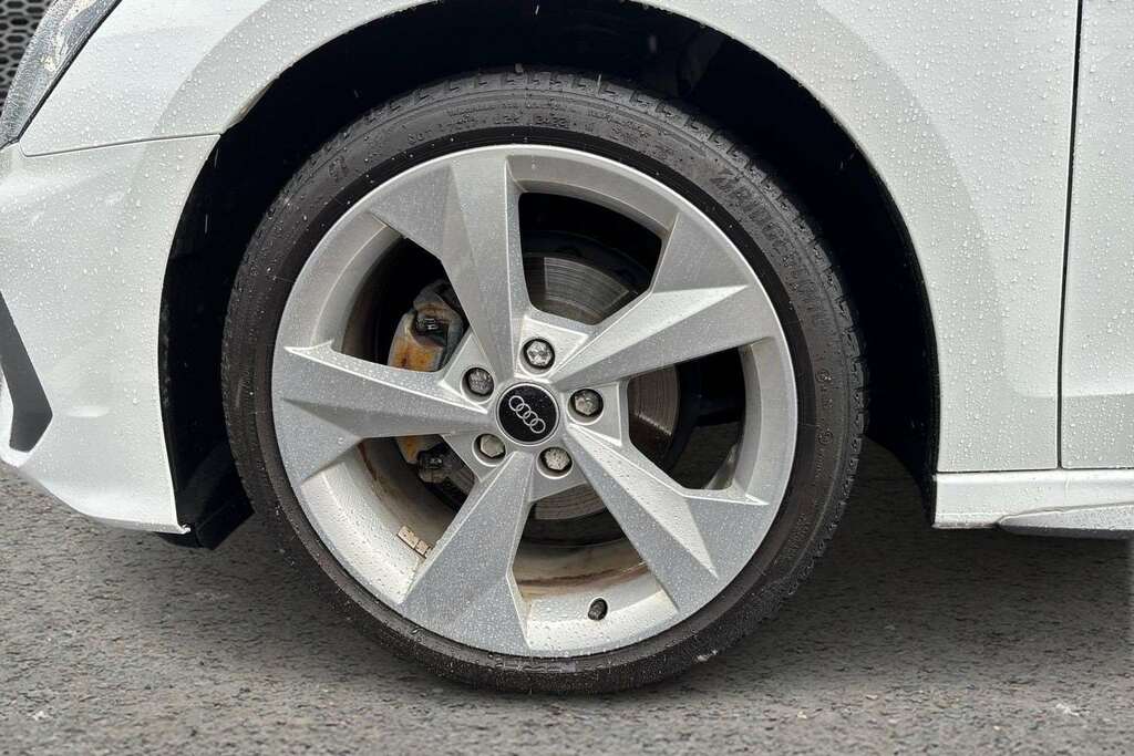 Audi A3 30 Tfsi S Line 2022 WN72VBB White #4