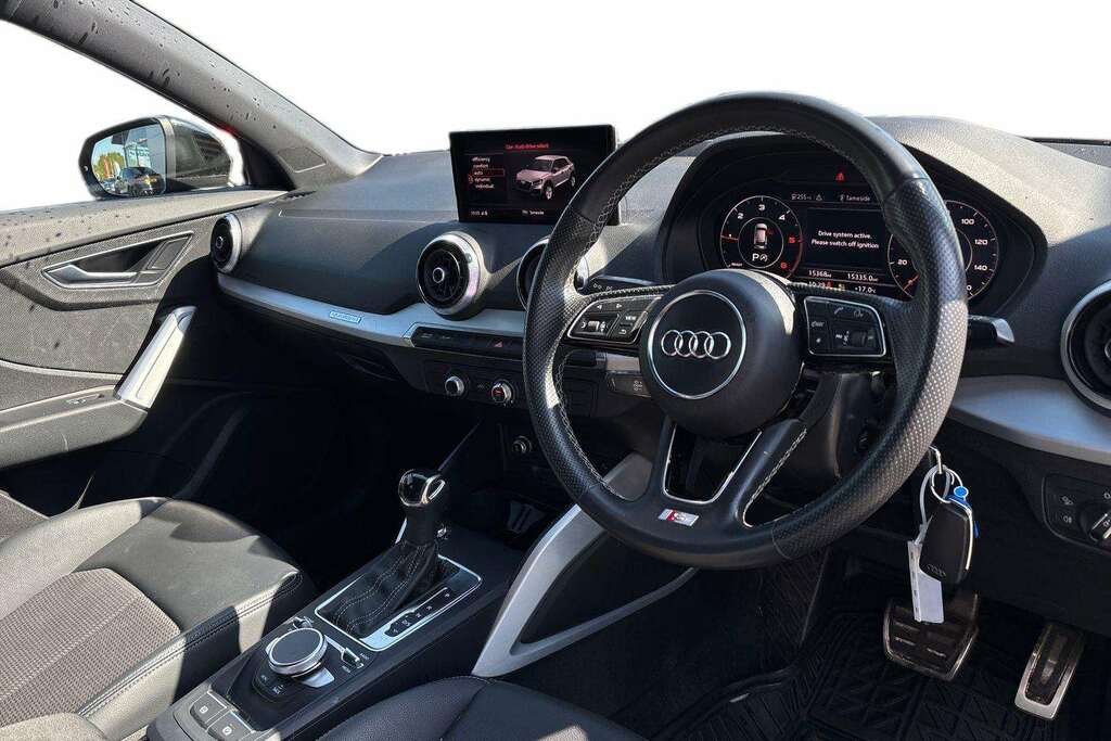 Audi Q2 35 Tdi Quattro S Line S Tronic 2021 Black #5