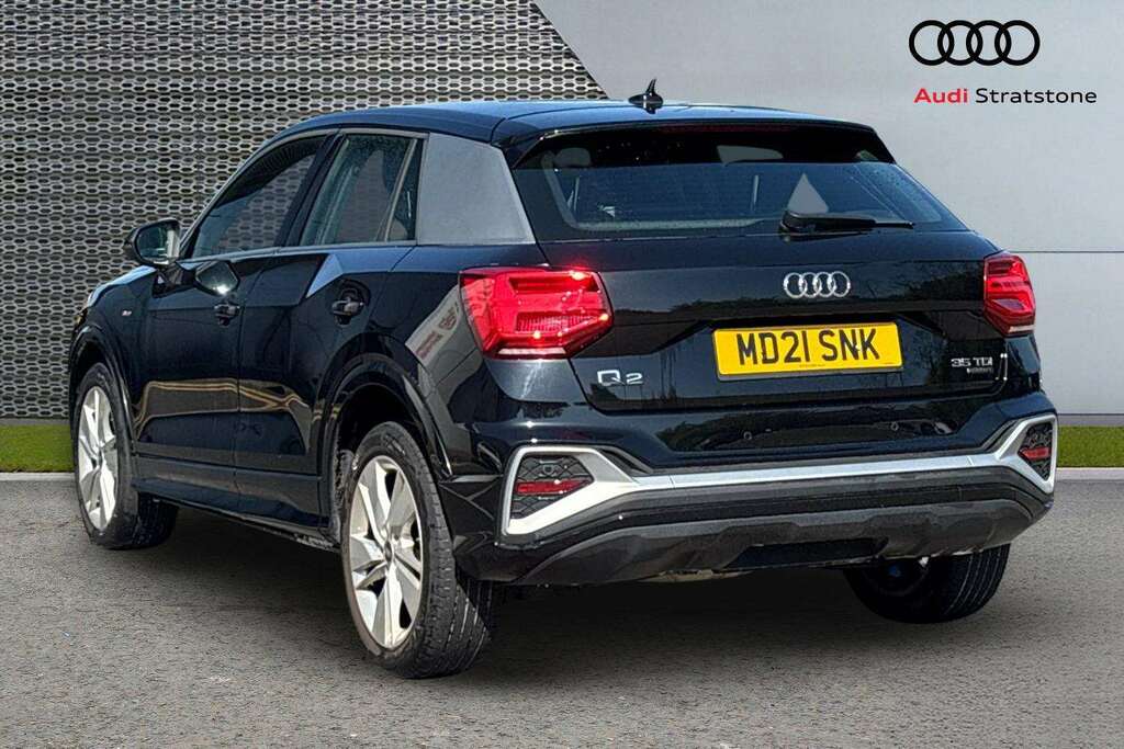 Audi Q2 35 Tdi Quattro S Line S Tronic 2021 Black #2