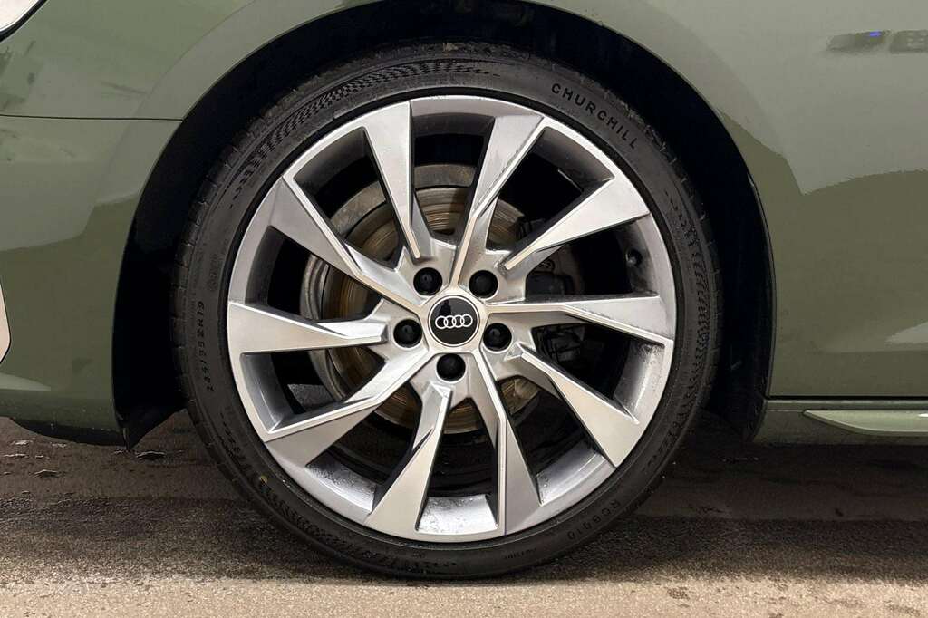 Audi A4 35 Tfsi S Line S Tronic 2023 PN23MMF Green #4