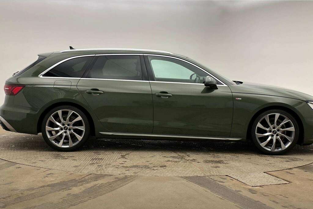 Audi A4 35 Tfsi S Line S Tronic 2023 PN23MMF Green #3