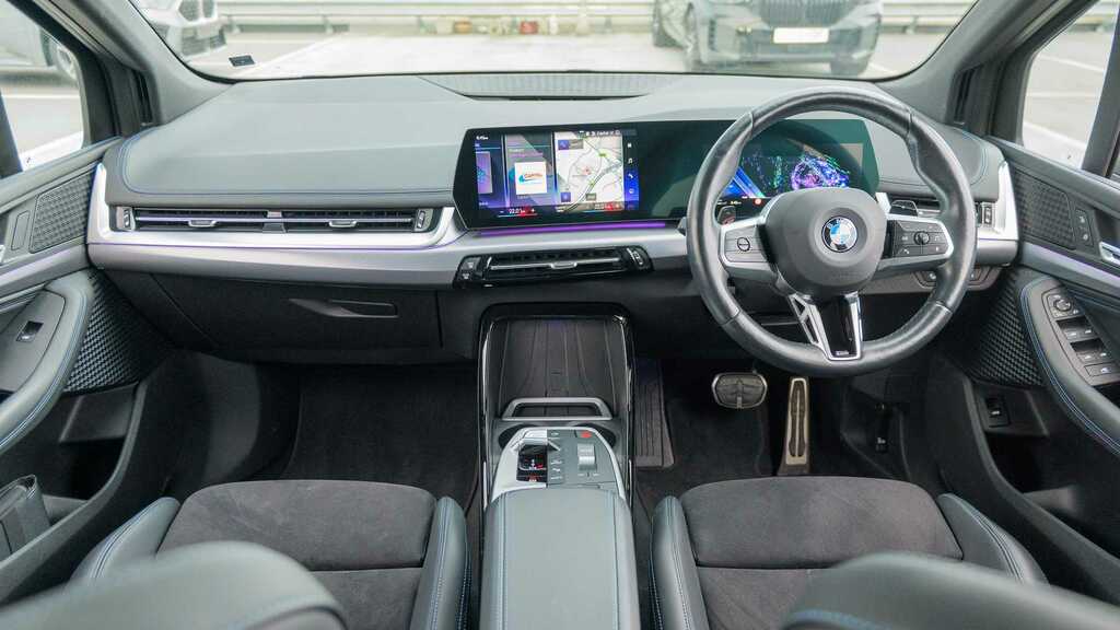 BMW 2 Series 220I Mht M Sport Dct 2023 YA73USU #4