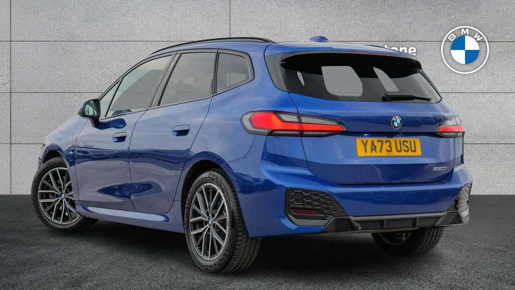 BMW 2 Series 220I Mht M Sport Dct 2023 YA73USU #2