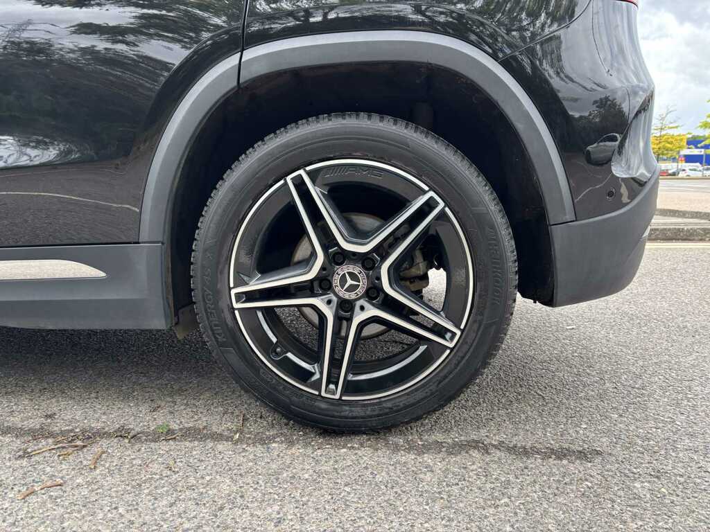Mercedes-Benz GLA Class 200 Amg Line Premium 2023 KW72FTO Black #5