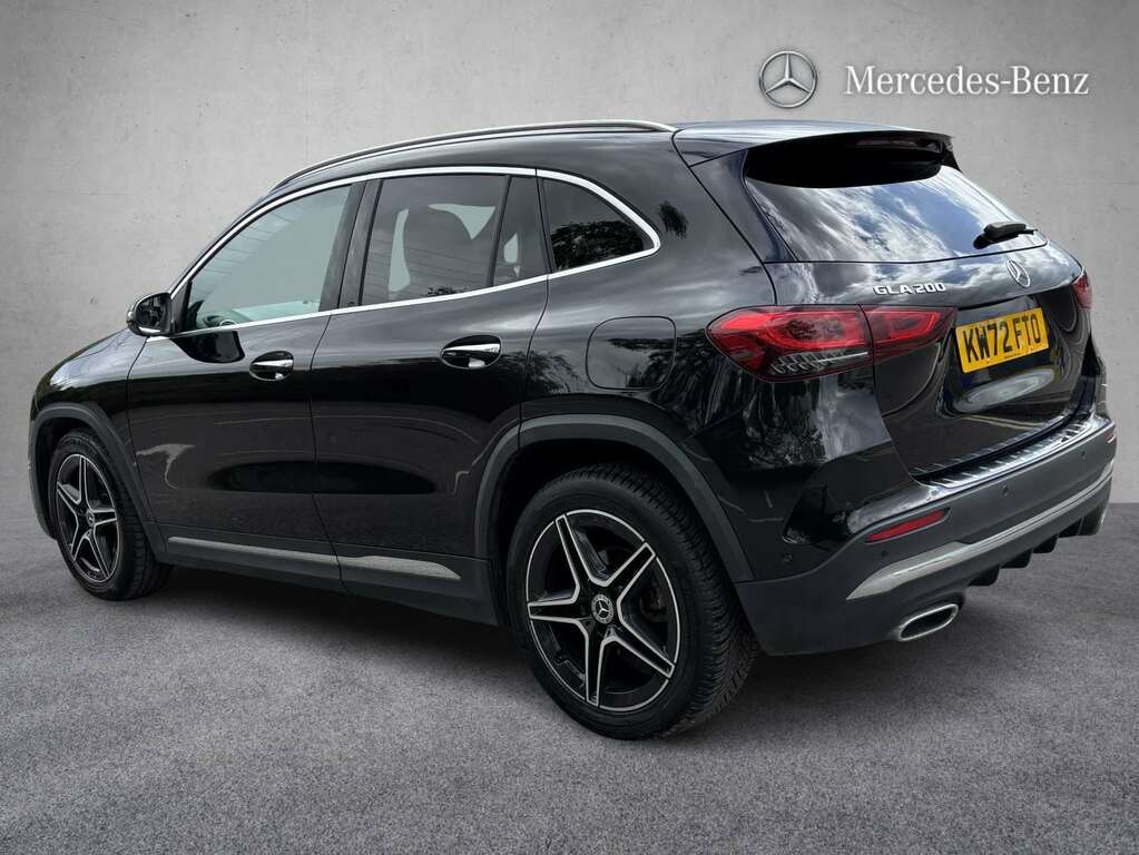 Mercedes-Benz GLA Class 200 Amg Line Premium 2023 Black