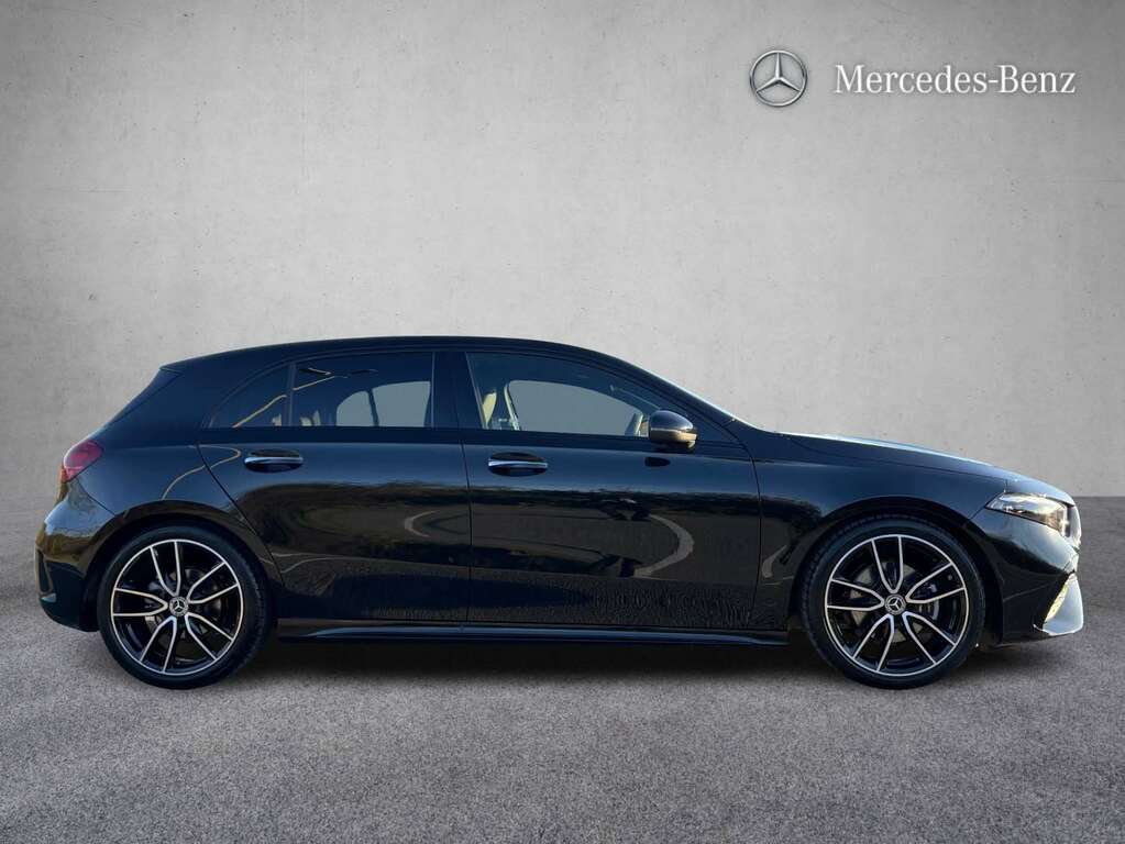 Mercedes-Benz A Class A200d Amg Line Premium 2026 Black #4