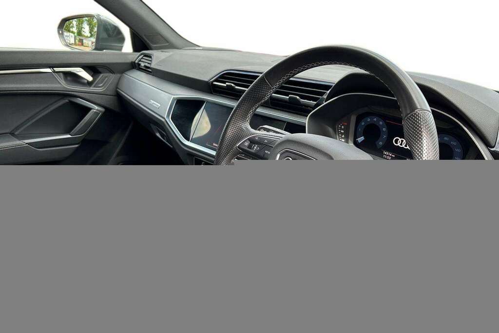 Audi Q3 35 Tfsi S Line S Tronic Comfortsound Pack 2 LT23NZF Grey #6