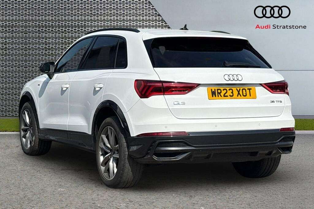 Audi Q3 35 Tfsi Black Edition S Tronic 2023 WR23XOT White #3