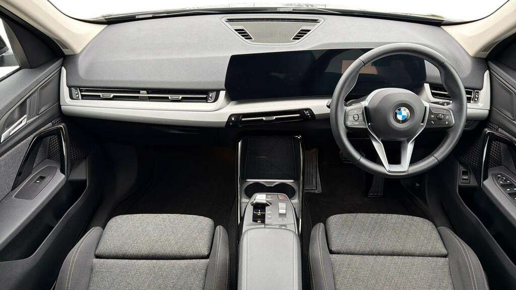 BMW X1 Sdrive 20I Mht Sport Step 2025 YG75JWZ Black #4