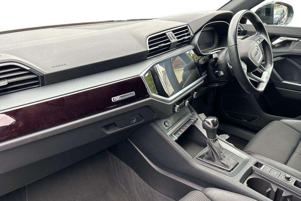 Audi Q3 35 Tfsi Black Edition S Tronic Cs Pack 2023 MW23PPX Black #2
