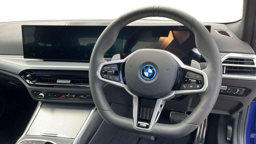 BMW 3 Series 330E 22.3 Kwh M Sport Step 2025 GY75YDR Blue #6