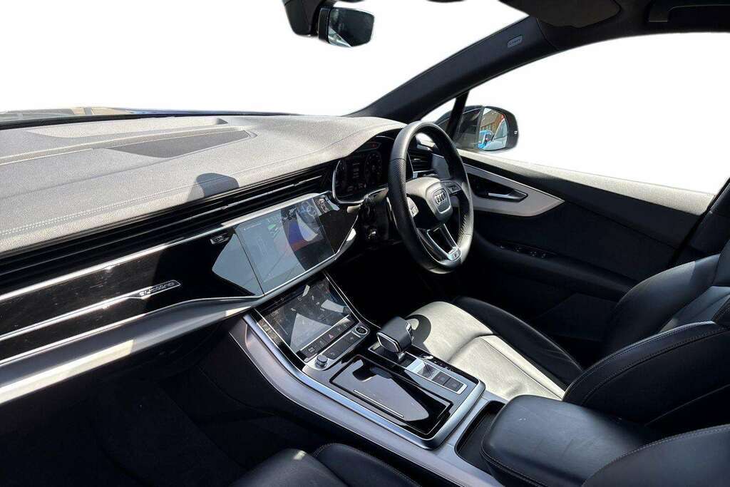 Audi Q7 55 Tfsi Quattro S Line Tiptronic 2023 GX23XGO Black #2