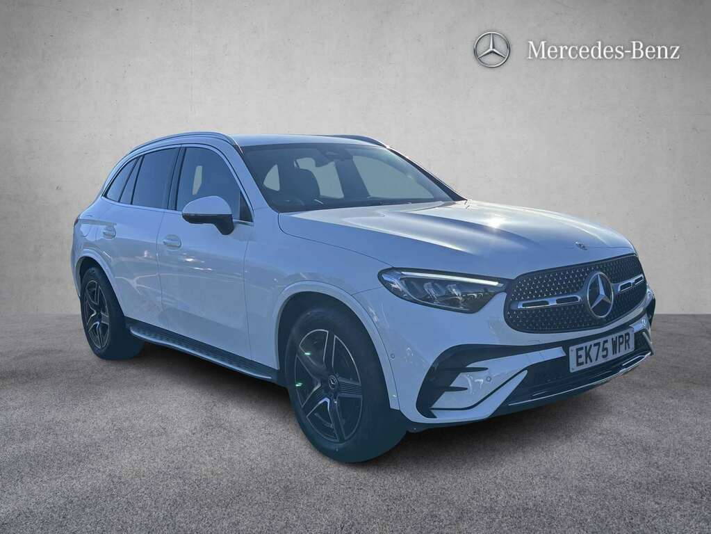 Mercedes-Benz GLC Class 300 4Matic Amg Line 9G-tronic 2026 White #2