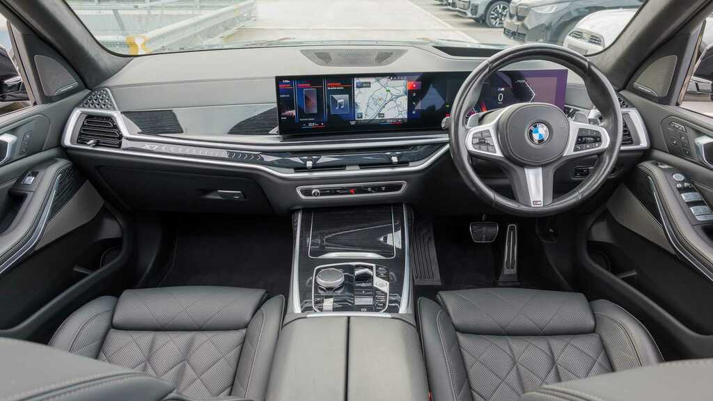 BMW X7 Xdrive40d Mht M Sport Step 2022 Black #3