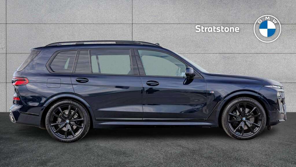 BMW X7 Xdrive40d Mht M Sport Step 2022 Black #2