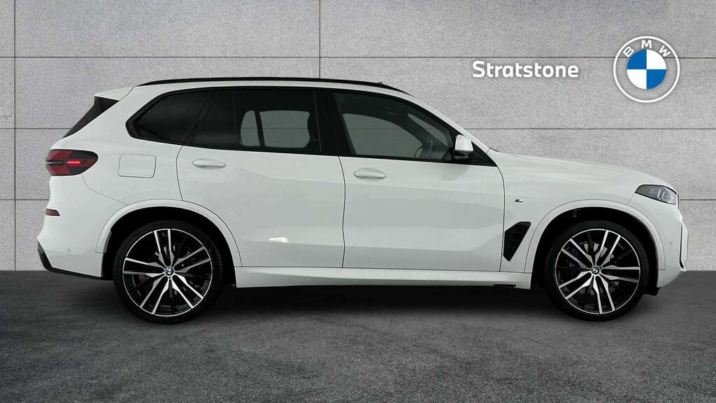 BMW X5 Xdrive30d Mht M Sport 7 Seat 2025 YH25VSU White #3