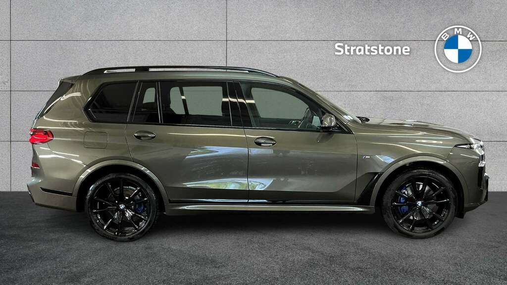 BMW X7 Xdrive40d Mht M Sport Step 2025 YS25ONV Green #2