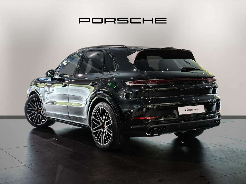 Porsche Cayenne E-hybrid Black Edition 2026 BT75CWM Black #4