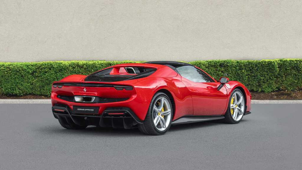 Ferrari 296 Gts 3.0T V6 7.45Kwh Spider F1 Dct Euro 6 Ss 202 Red #4