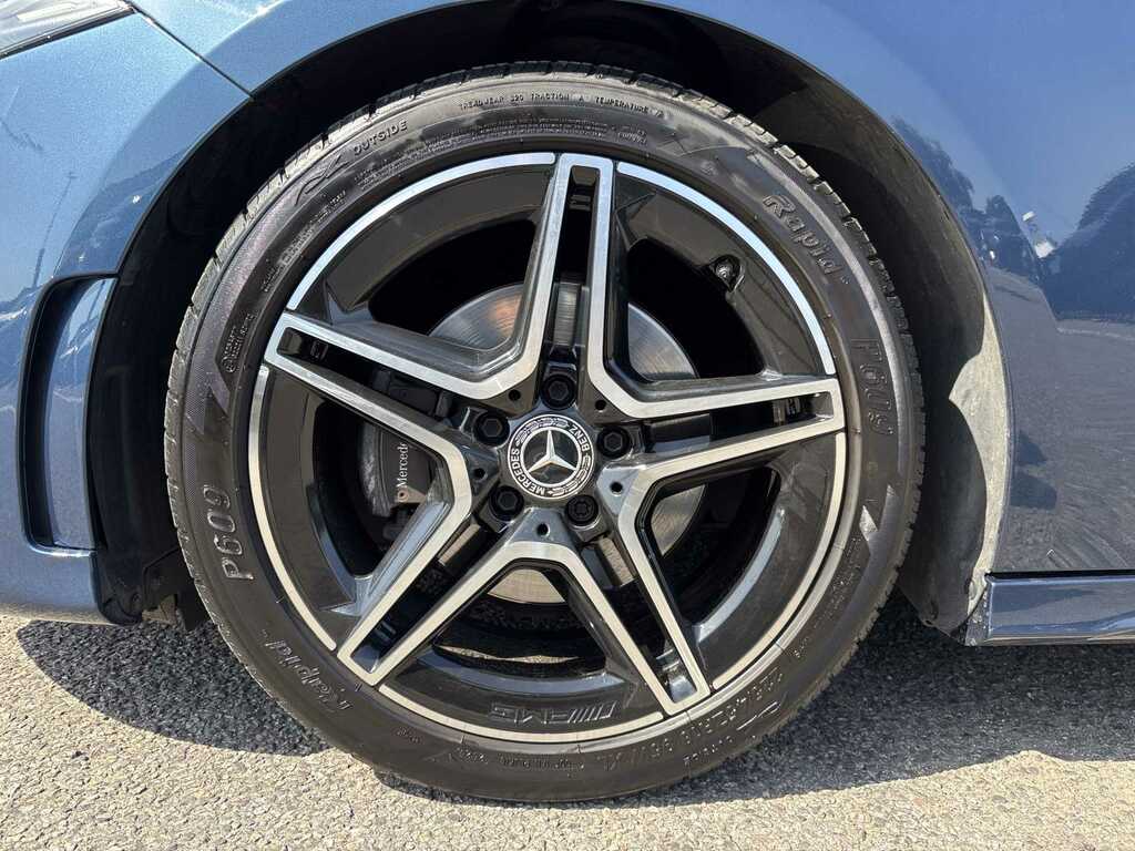 Mercedes-Benz A Class A180 Amg Line Executive 2023 KN23YAX Blue #3