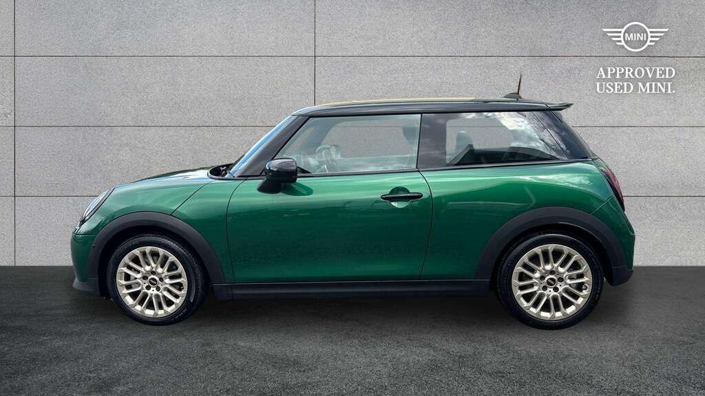 Mini Hatch 2.0 S Exclusive 2024 GD24CFU Green #4