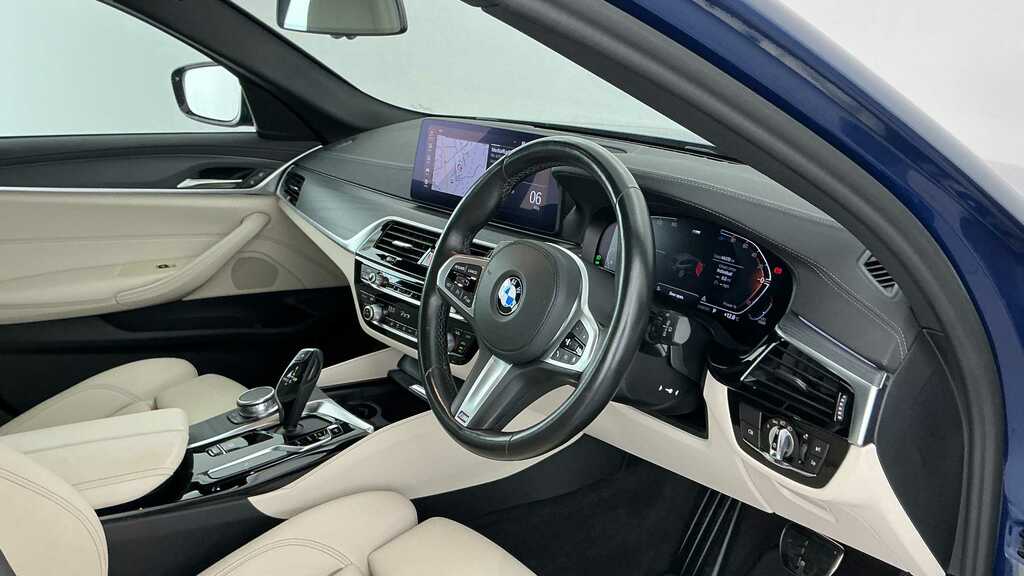 BMW 5 Series 520D Xdrive Mht M Sport Step 2021 YR71BVW Blue #4