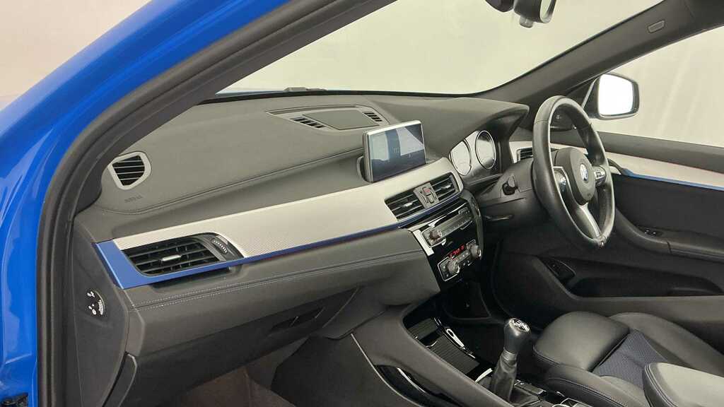 BMW X1 Sdrive 18D M Sport 2022 Blue #5