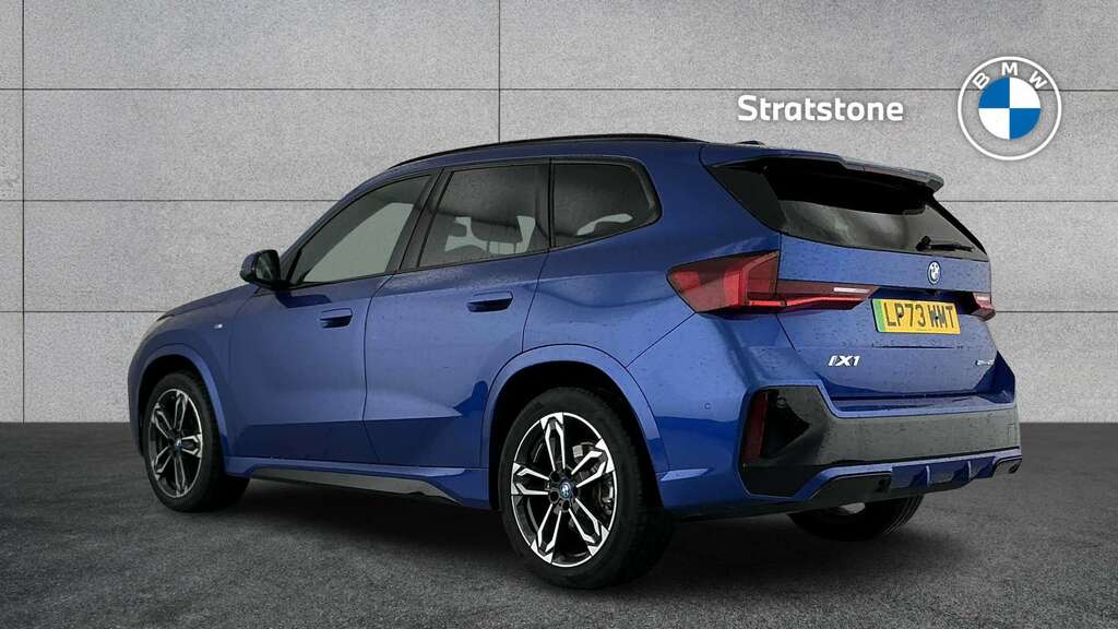 BMW iX1 150Kw Edrive20 M Sport 65Kwh 2023 Blue #2