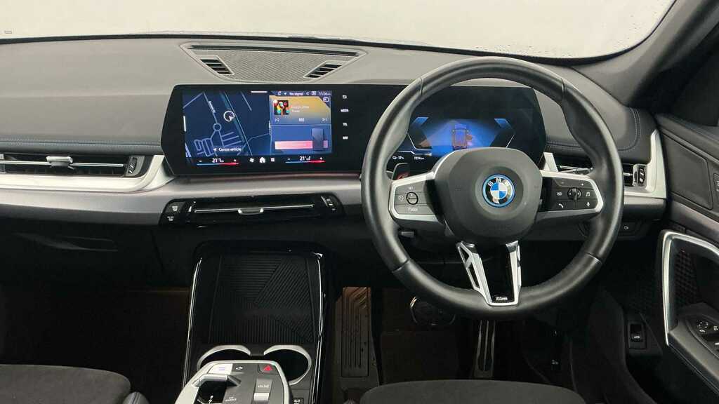 BMW iX1 150Kw Edrive20 M Sport 65Kwh 2023 Blue #5