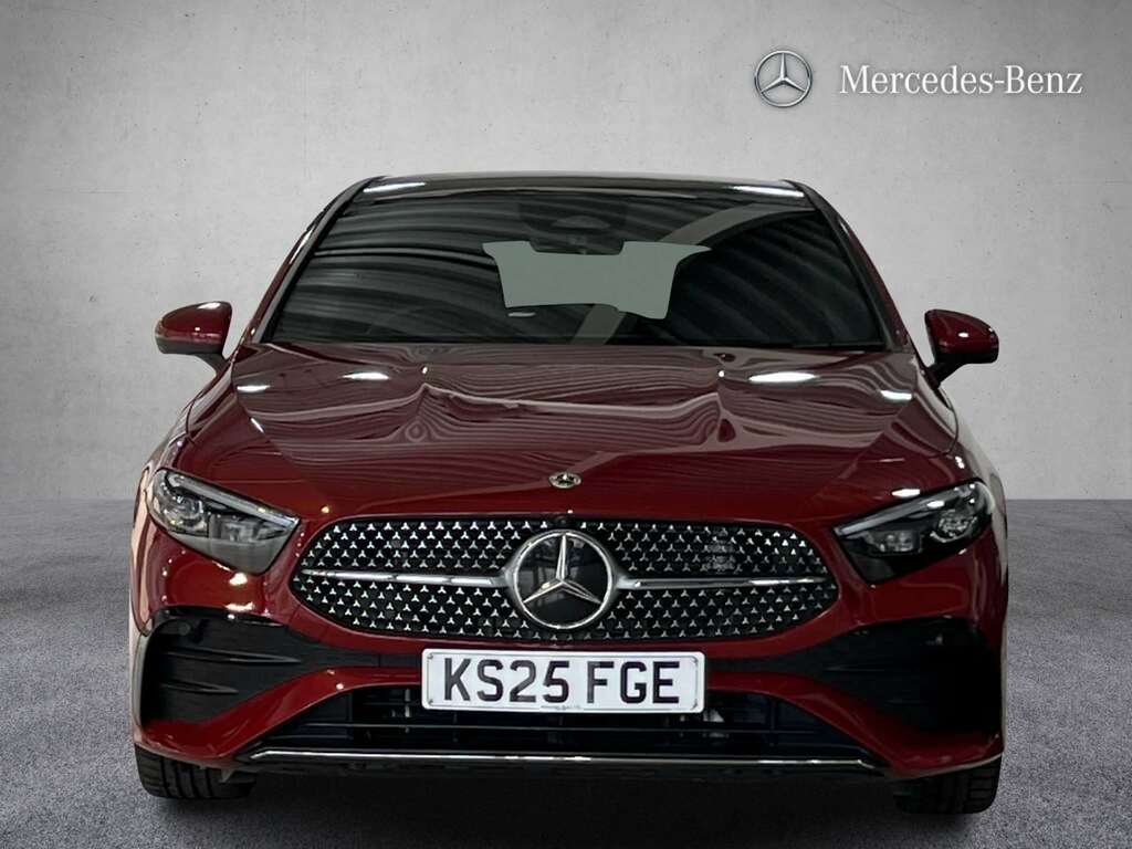Mercedes-Benz A Class A200 Amg Line Premium Plus 2025 KS25FGE Red #3