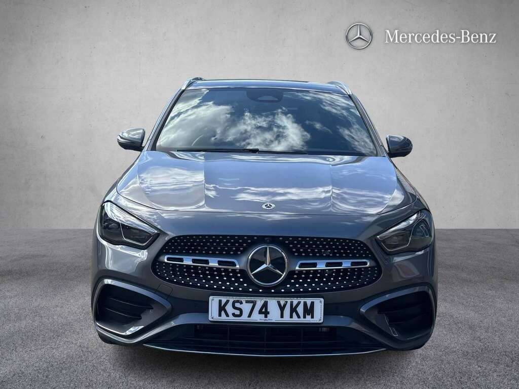 Mercedes-Benz GLA Class 220D 4Matic Amg Line Premium Plus 2024 KS74YKM Grey #5