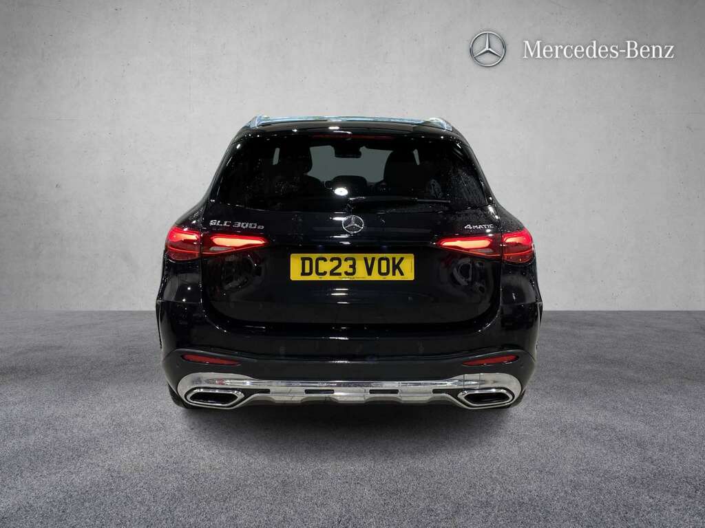 Mercedes-Benz GLC Class 300E 4Matic Amg Line Premium 9G-tronic 2023 DC23VOK Black #6