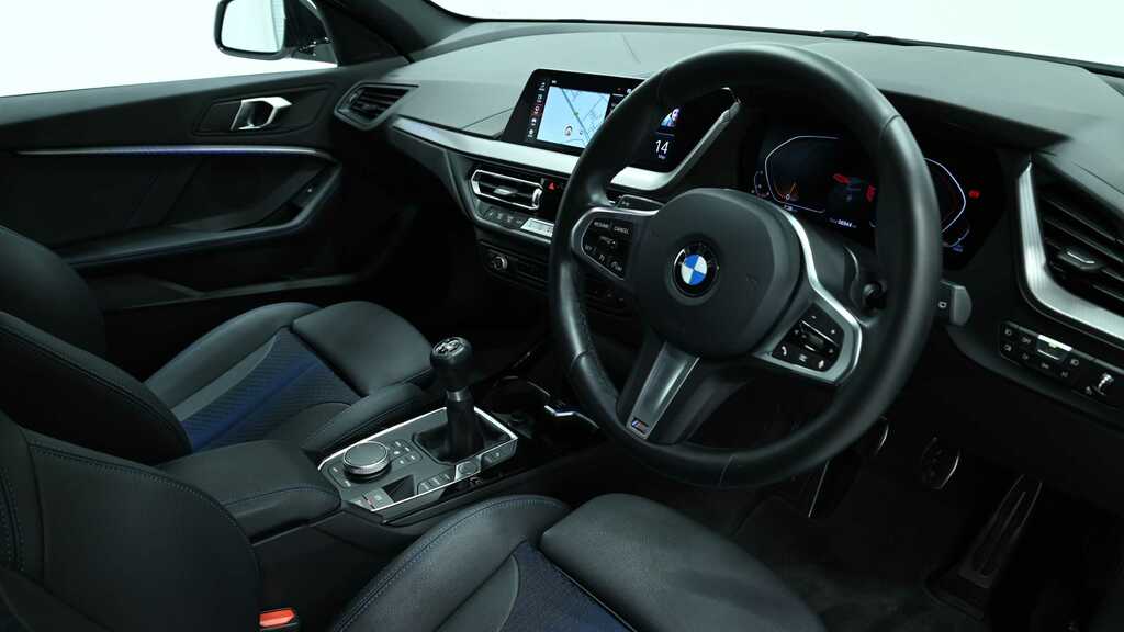 BMW 1 Series 118I M Sport Tech Pack 2023 YP73PBU White #6