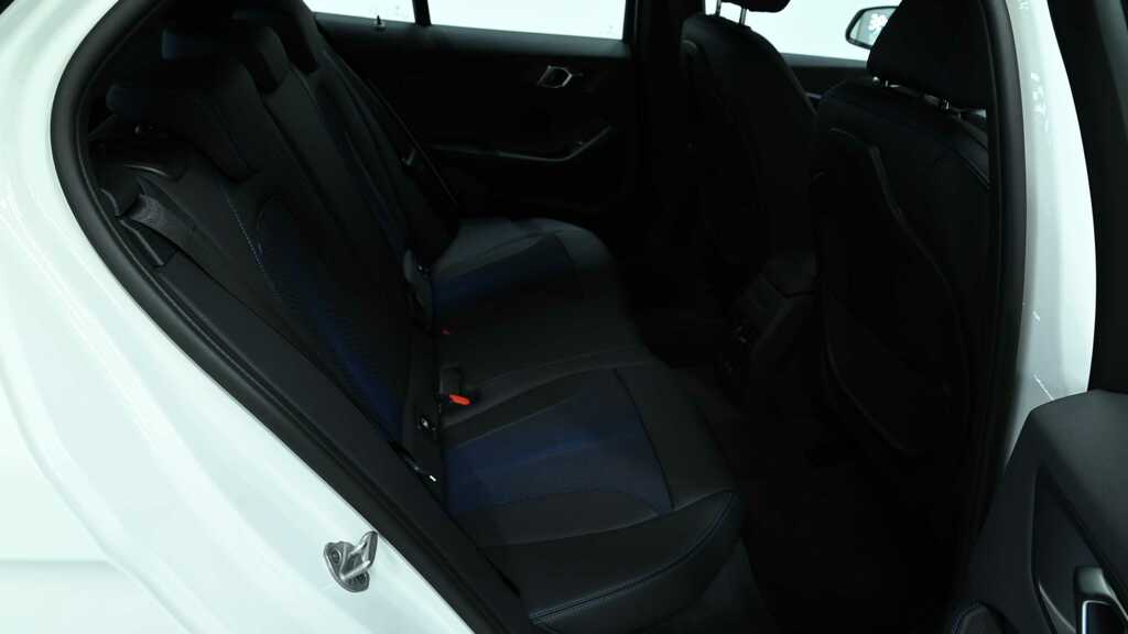 BMW 1 Series 118I M Sport Tech Pack 2023 White #5