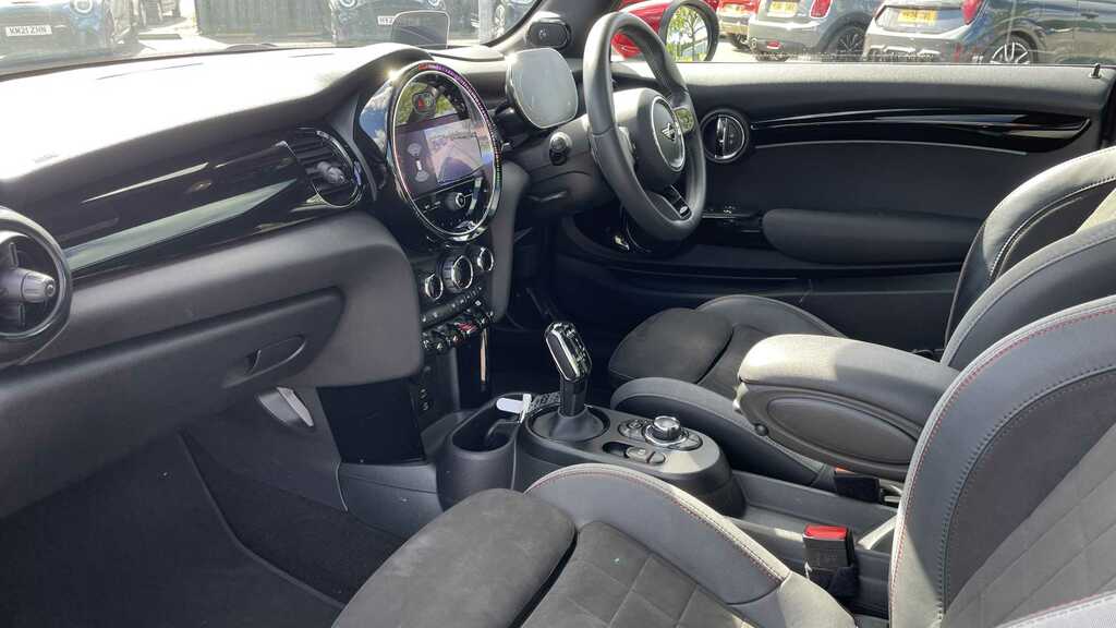 Mini Hatch 2.0 John Cooper Works Premium Plus 2023 BT23YCY Black #6