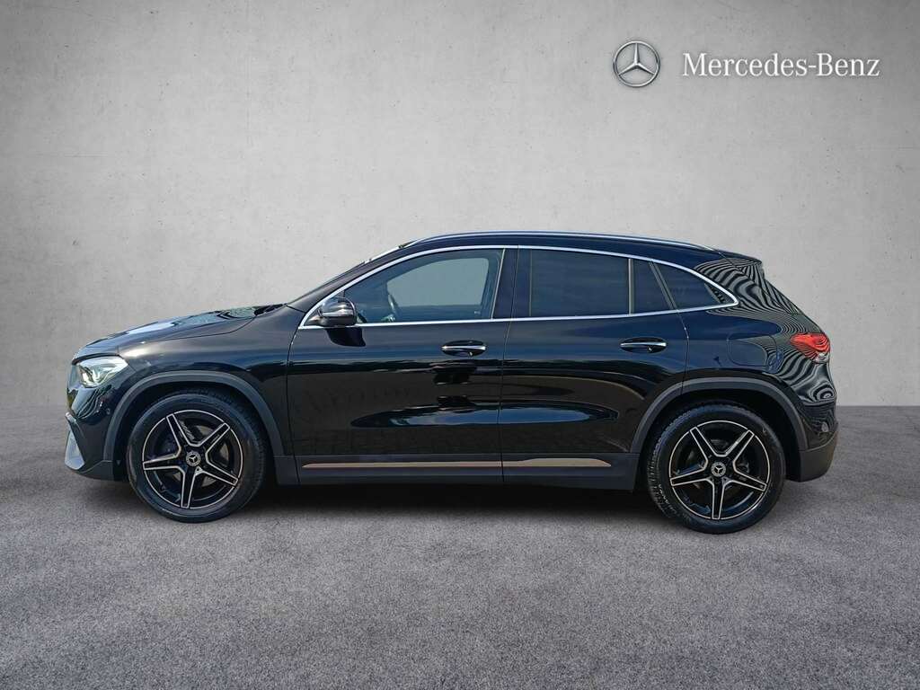Mercedes-Benz GLA Class 200 Amg Line Premium 2023 KW72FSZ Black #4