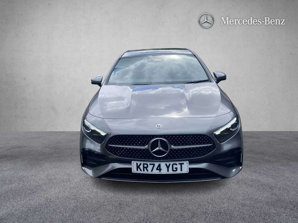 Mercedes-Benz A Class A200 Amg Line Premium Plus 2024 Grey